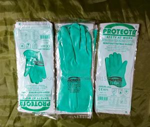 Puncture Resistant Nitrile Gloves - main view