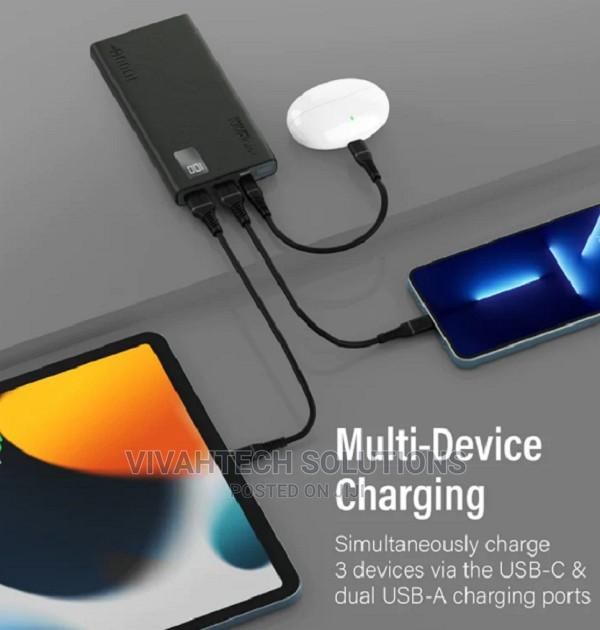 Promate 10000mah Slim Power Bank With USB-C Input and Output - thumbnail 2