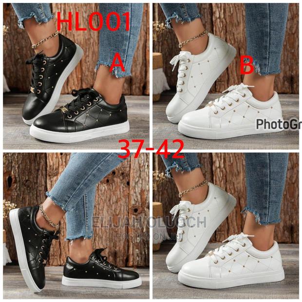 Wipe and Go Converse - thumbnail 4