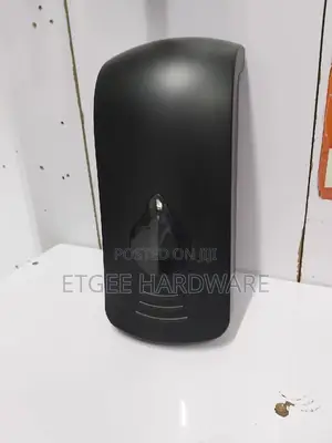 Soap Dispenser Black