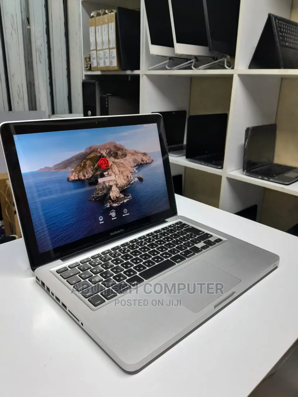 Laptop Apple MacBook Pro 2012 8GB Intel Core I7 SSD 512GB