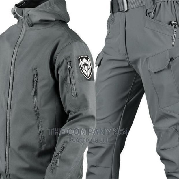 Designer Tactical Military Quality Tracksuits - thumbnail 4