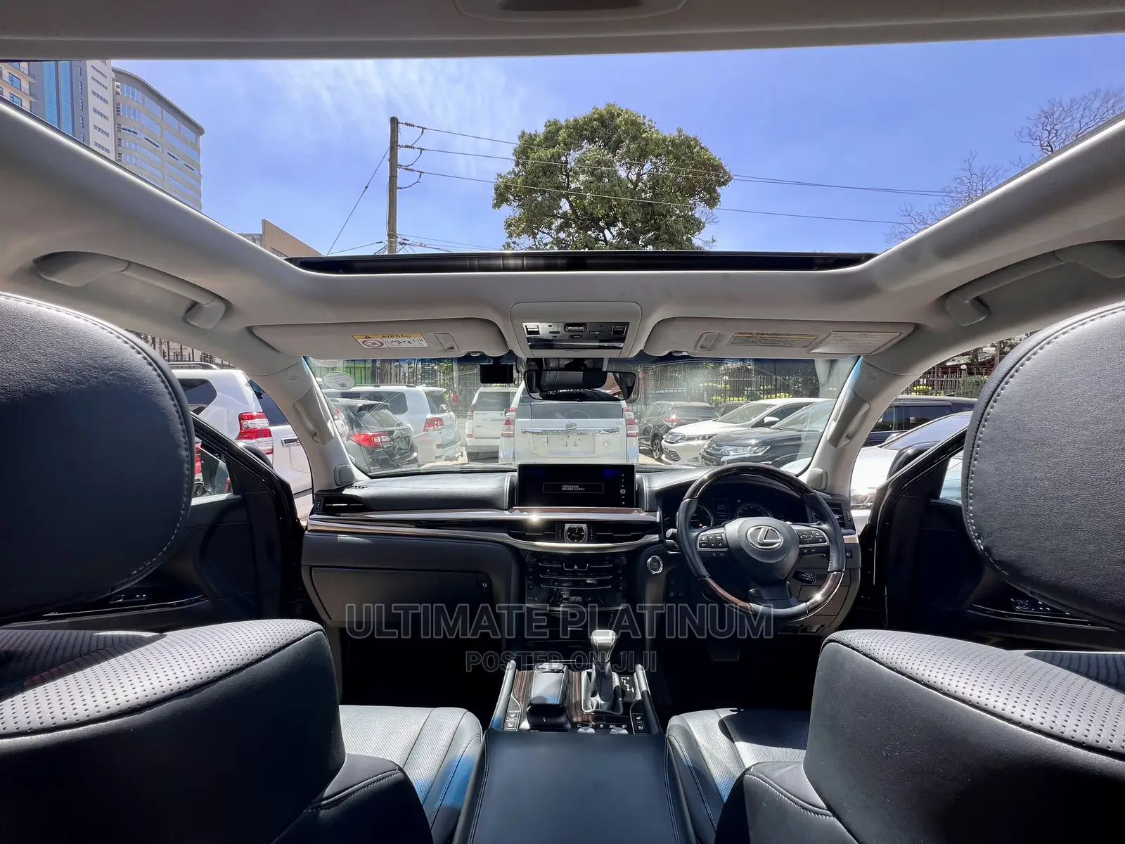 Lexus LX 570 AWD 2017 Black