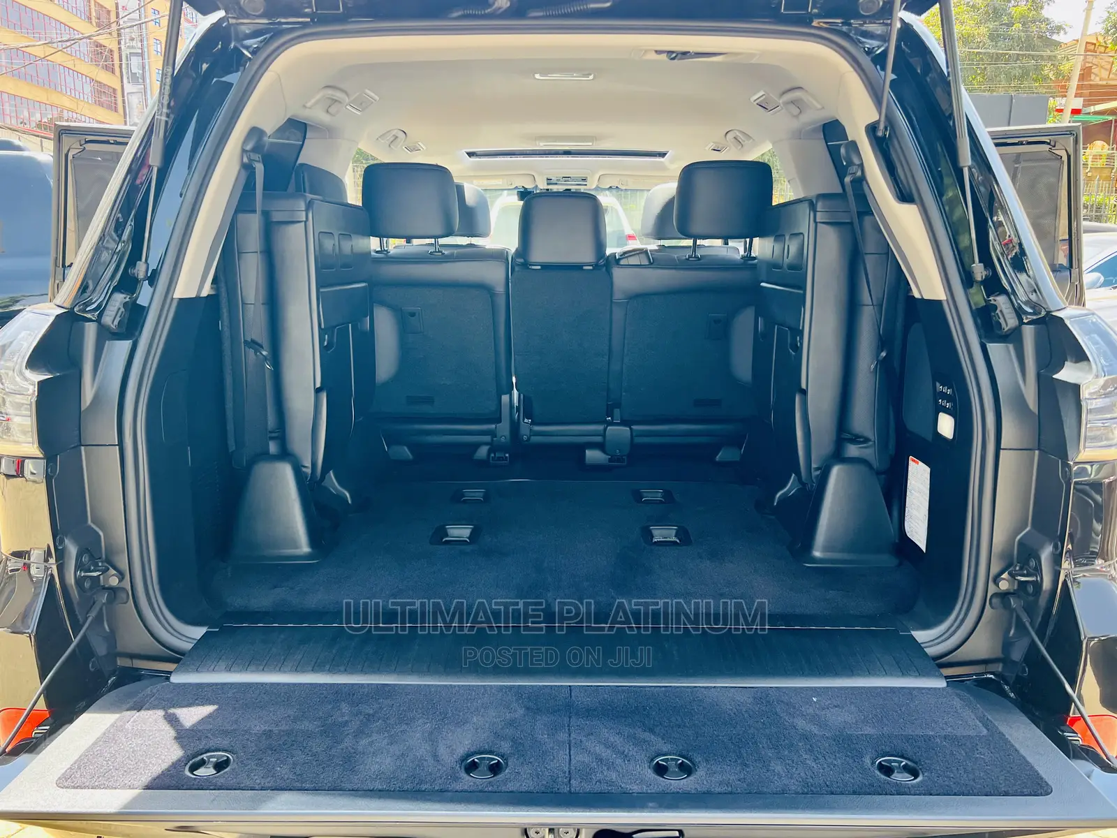 Lexus LX 570 AWD 2017 Black