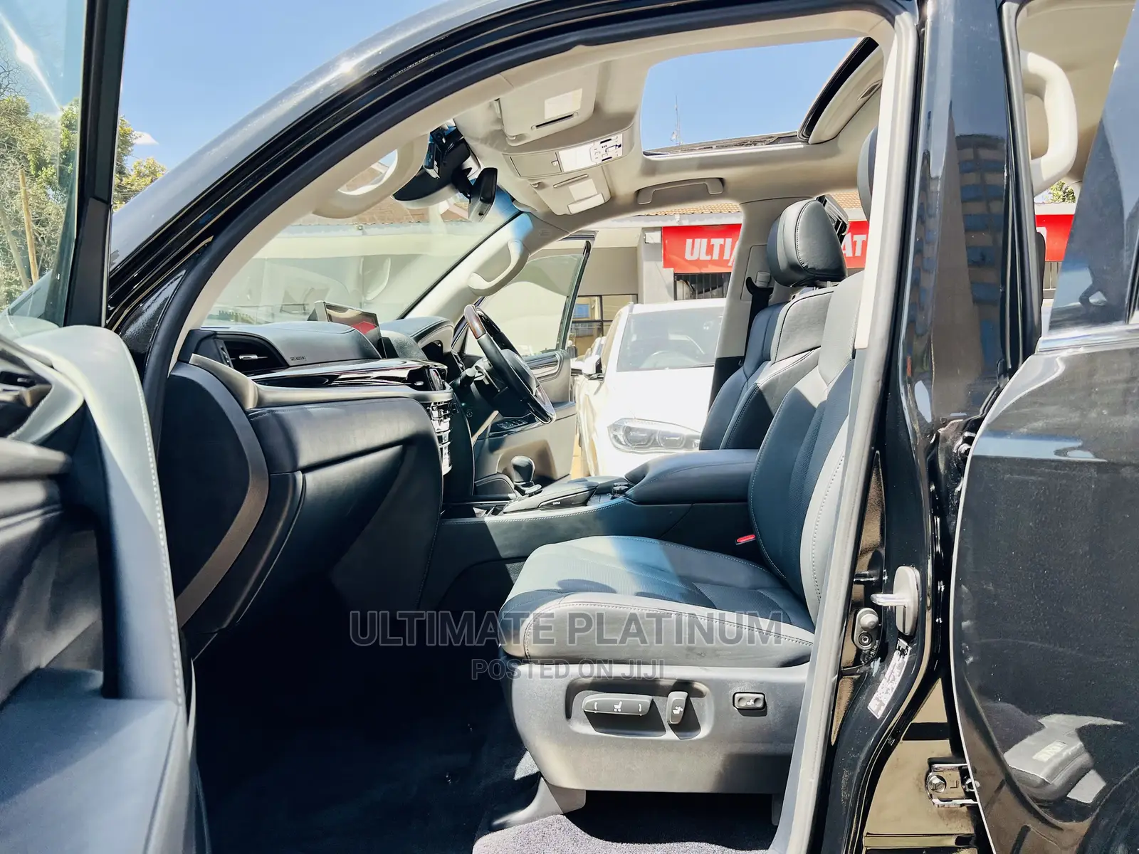 Lexus LX 570 AWD 2017 Black