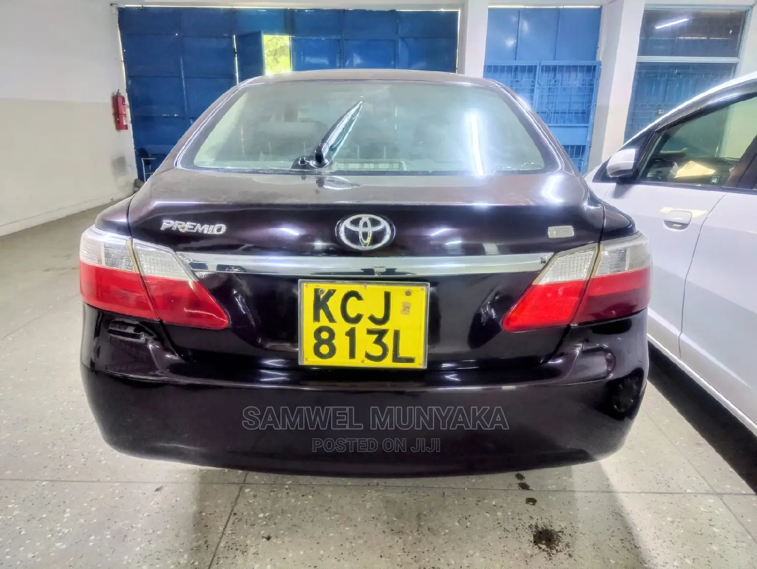Toyota Premio 1.5 FWD 2013 Red