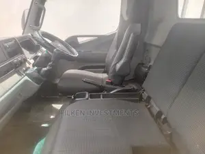 Mitsubishi Canter Long Chasis