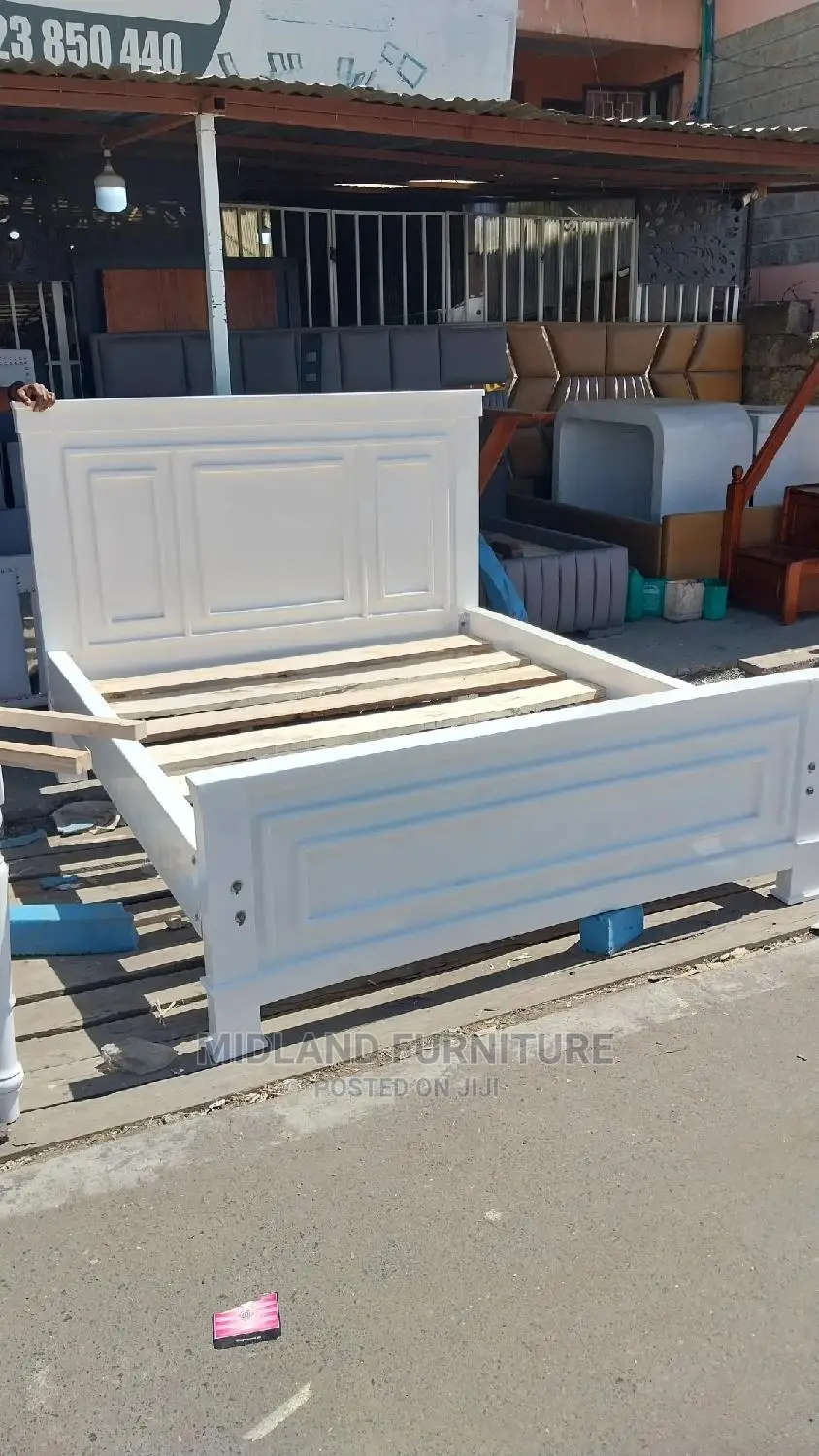 5by6 Mahogany Frame Bed