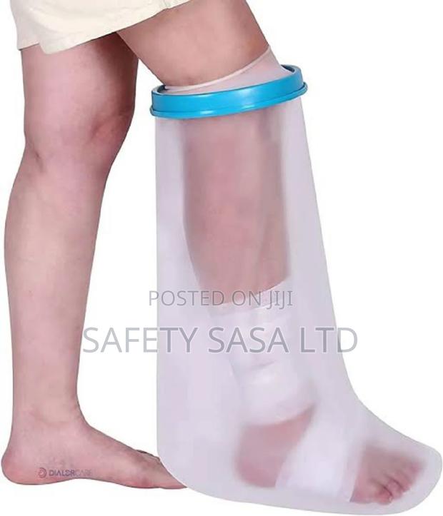 Cast Cover Protector Knee Length Size - main view