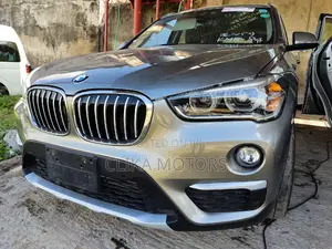 BMW X1 xDrive28i AWD 2016 Beige