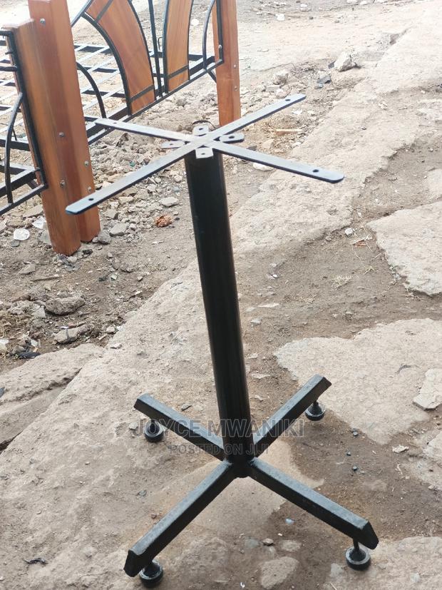 Restaurant Table Stand - thumbnail 2