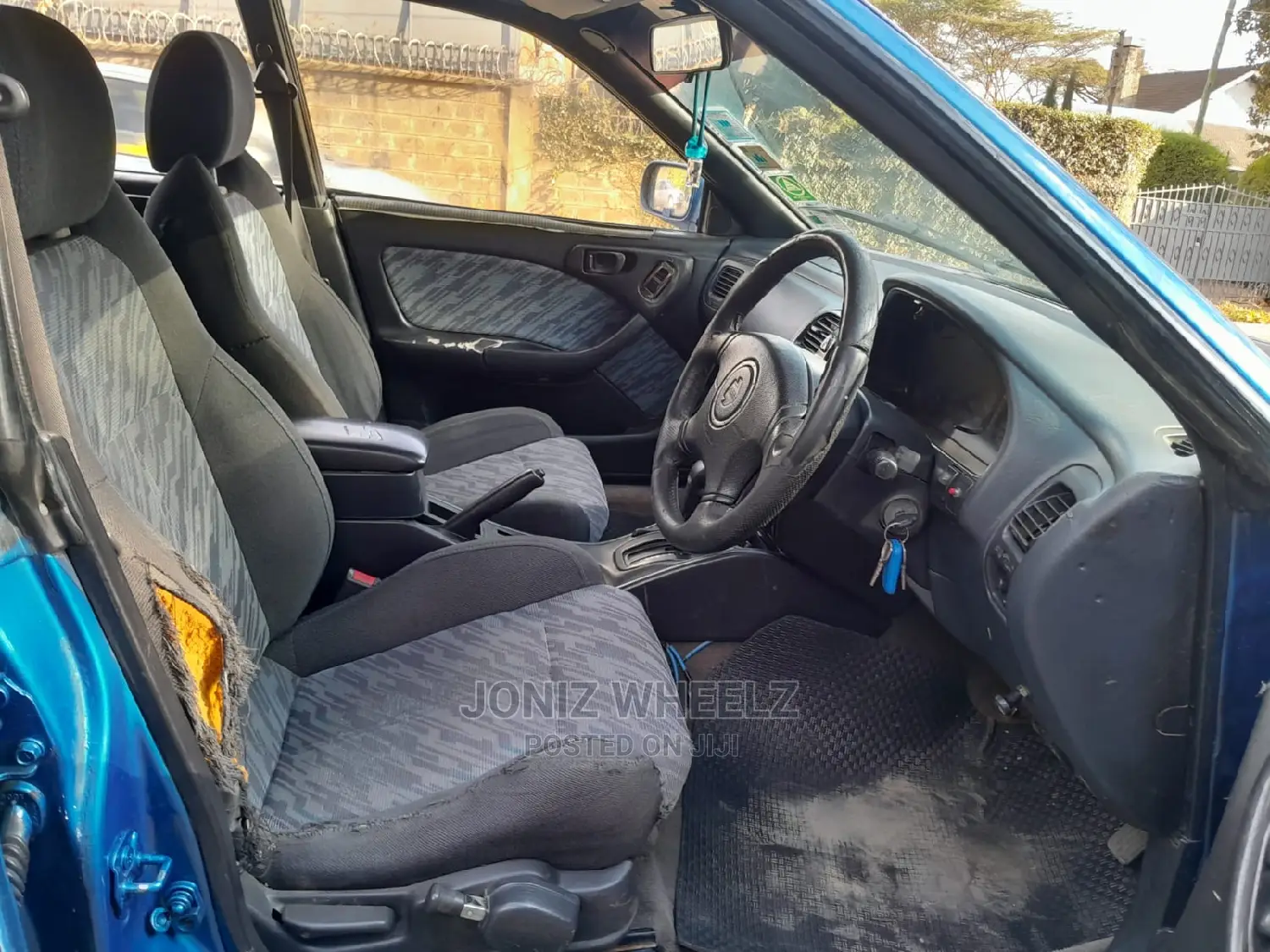 Subaru Legacy 1997 Blue
