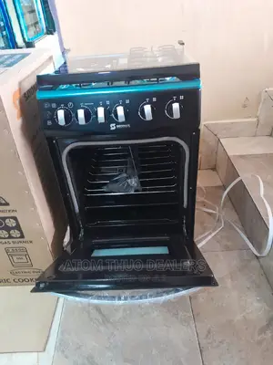 Sayona 3 + 1 Electric Oven Standing Cooker., , ,.