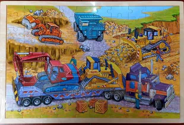 100pcs Construction Site Jigsaw Puzzle - main view