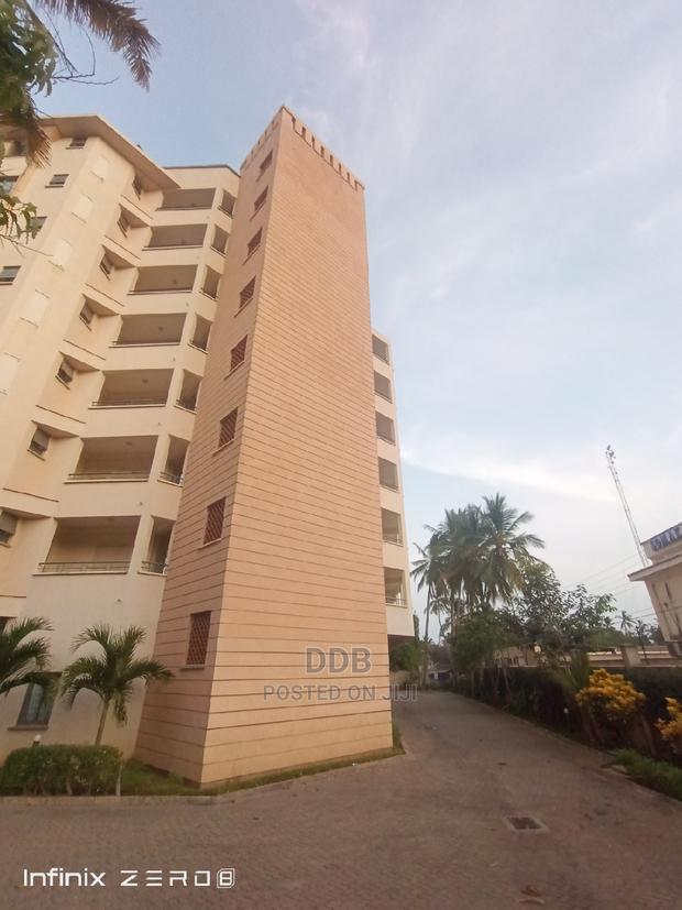 Furnished 2bdrm Apartment in Bamburi Beach Homes for sale - thumbnail 3