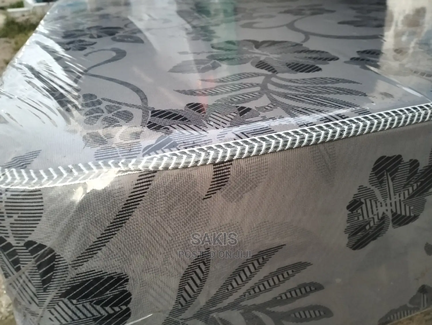 Welcome! 5 X 6, 8inch High Density Mattresses. Free Delivery