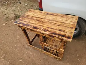 Wooden Pallets - Pallet Kitchen Table