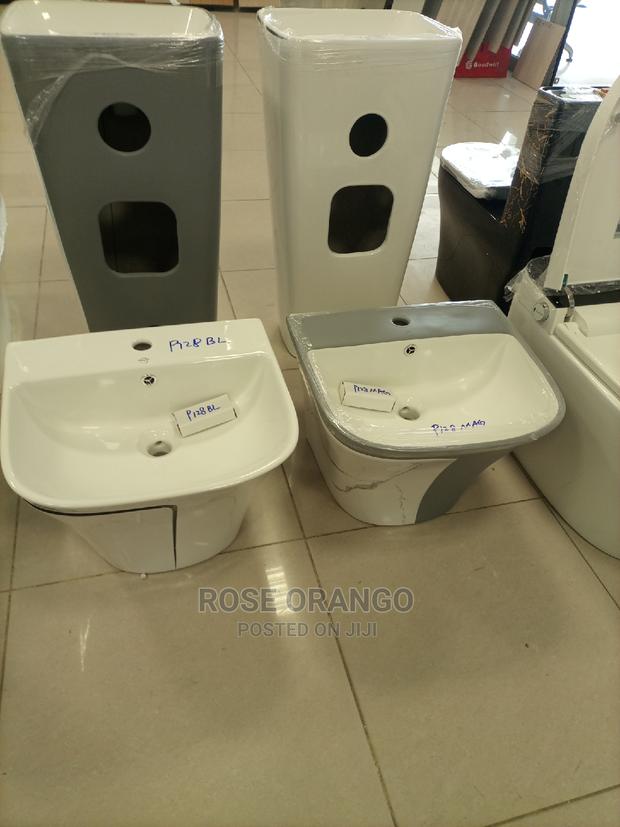 Wall Basins