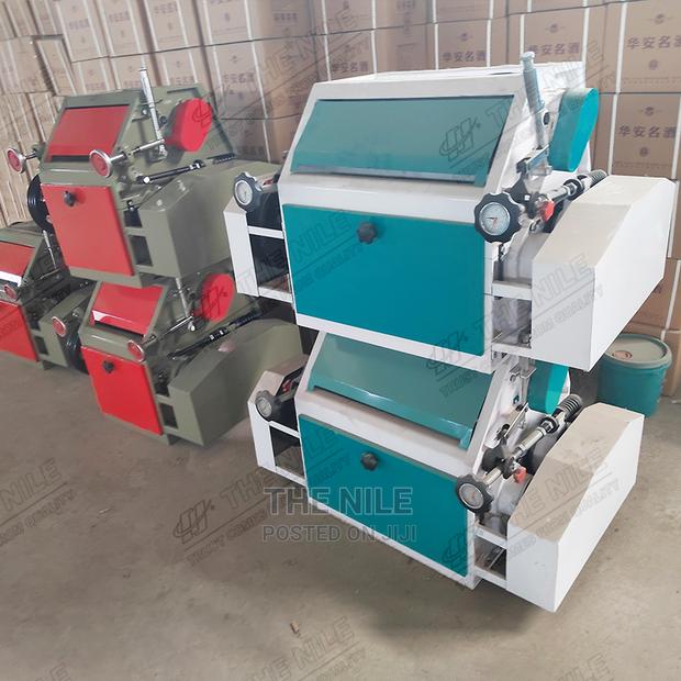 Flour Machine Whole Grains Double Roller Mill - main view