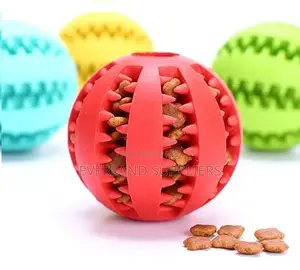 Treat Embedding Rubber Ball