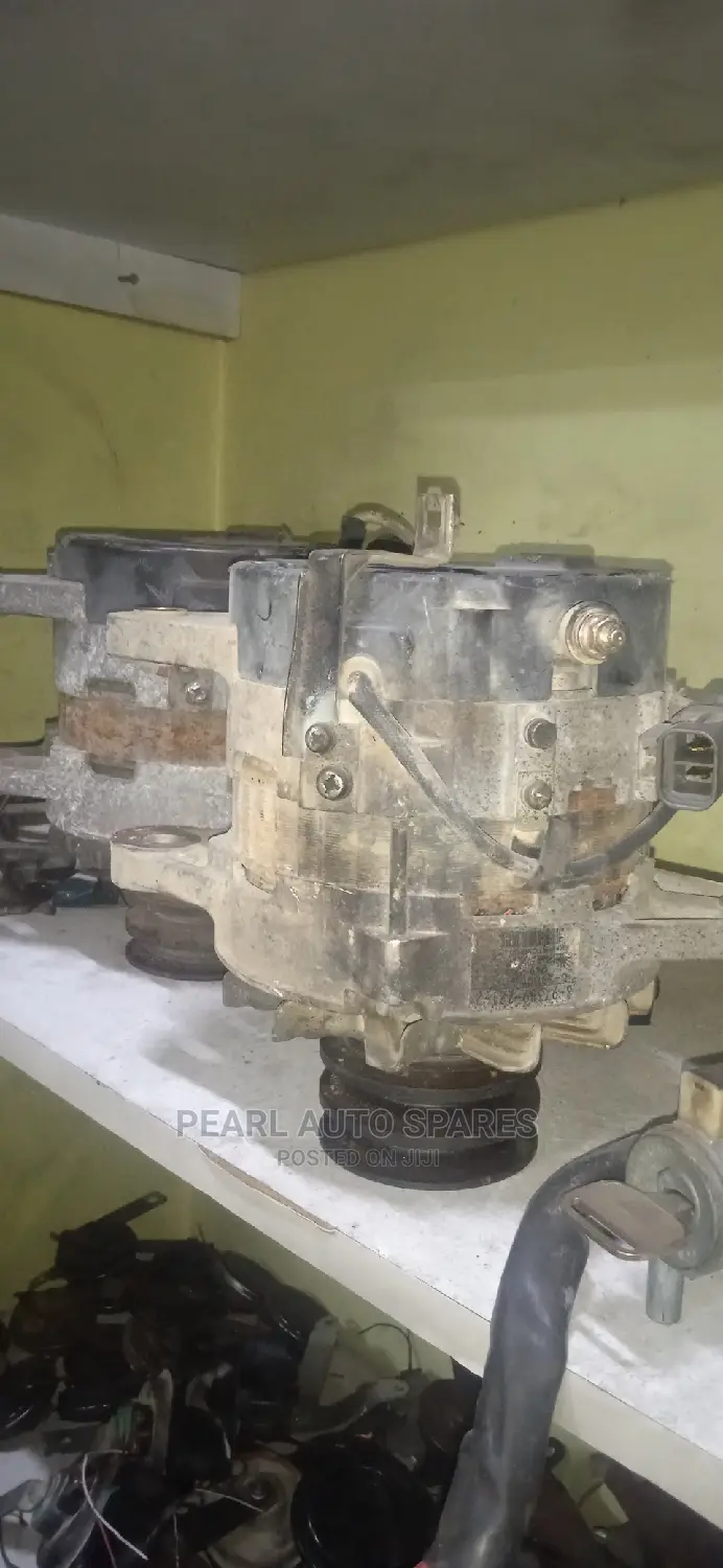Alternator Isuzu FRR