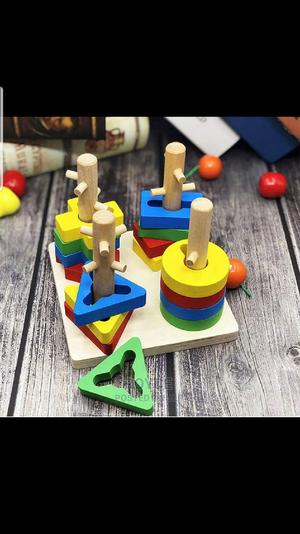 Geometric 4 Column Set Wooden Toy - thumbnail 2