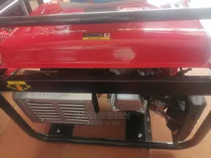 4 Stroke Engine Generator Having a Runing Rate of 2500w .