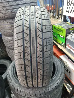 225/60r16 Goddard Tyre
