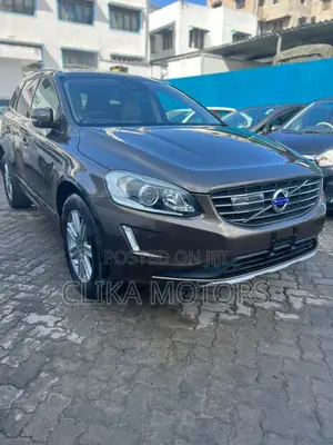 Volvo XC60 2017 Brown
