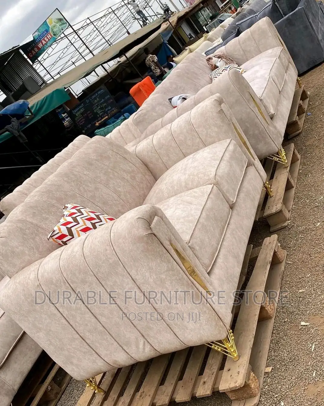 New Latest Design Sofaset