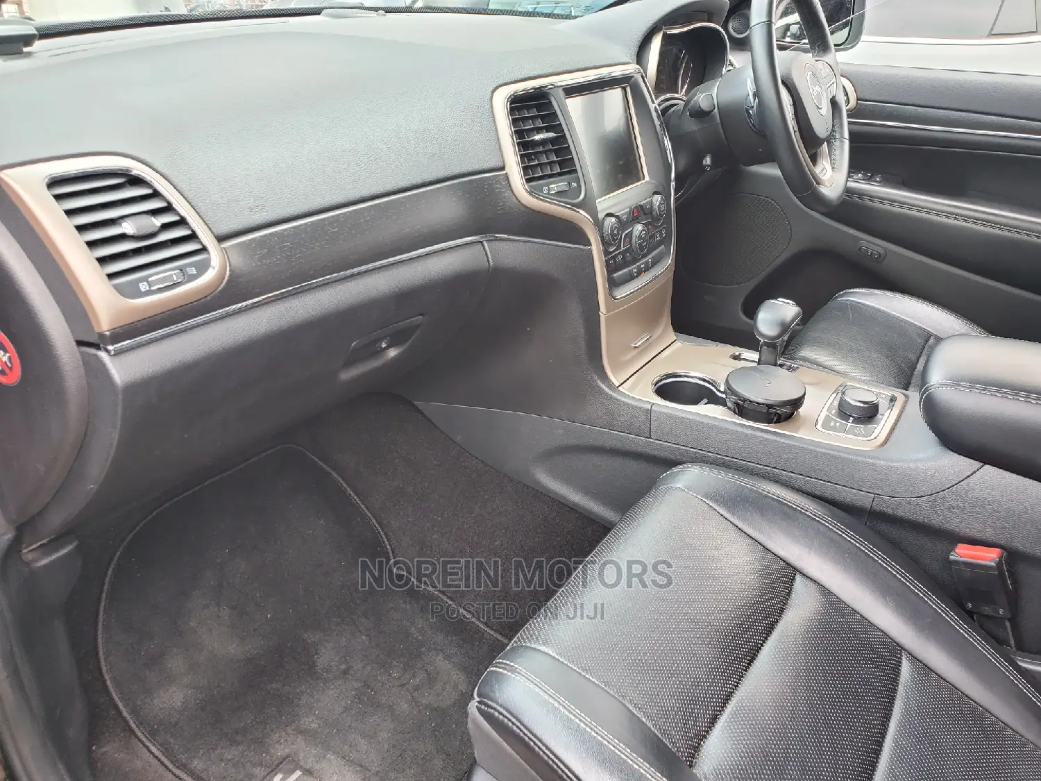 Jeep Grand Cherokee 2017 Black