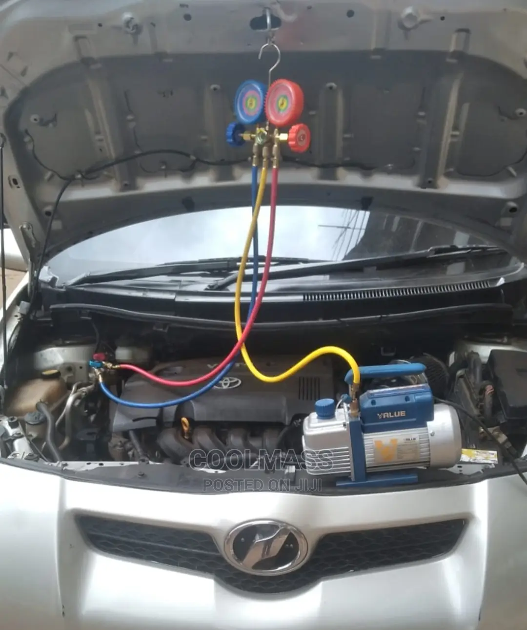 Vacuum Pump and Manifold Pressure Gauge in Nairobi Kenya