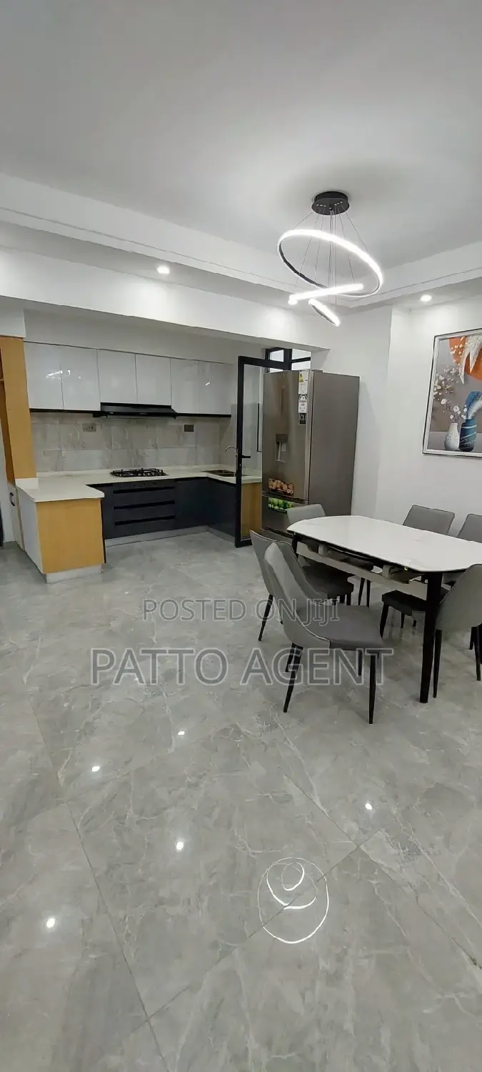 3bdrm Apartment in Valley Arcade, Lavington for sale