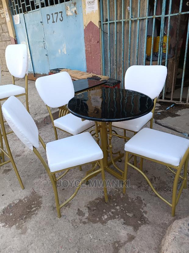 Restaurant Low Chairs Set