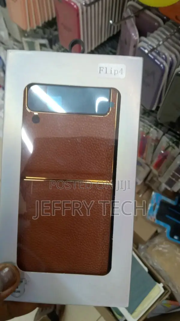 Samsung Galaxy Z Flip 4 Synthetic Leather Case