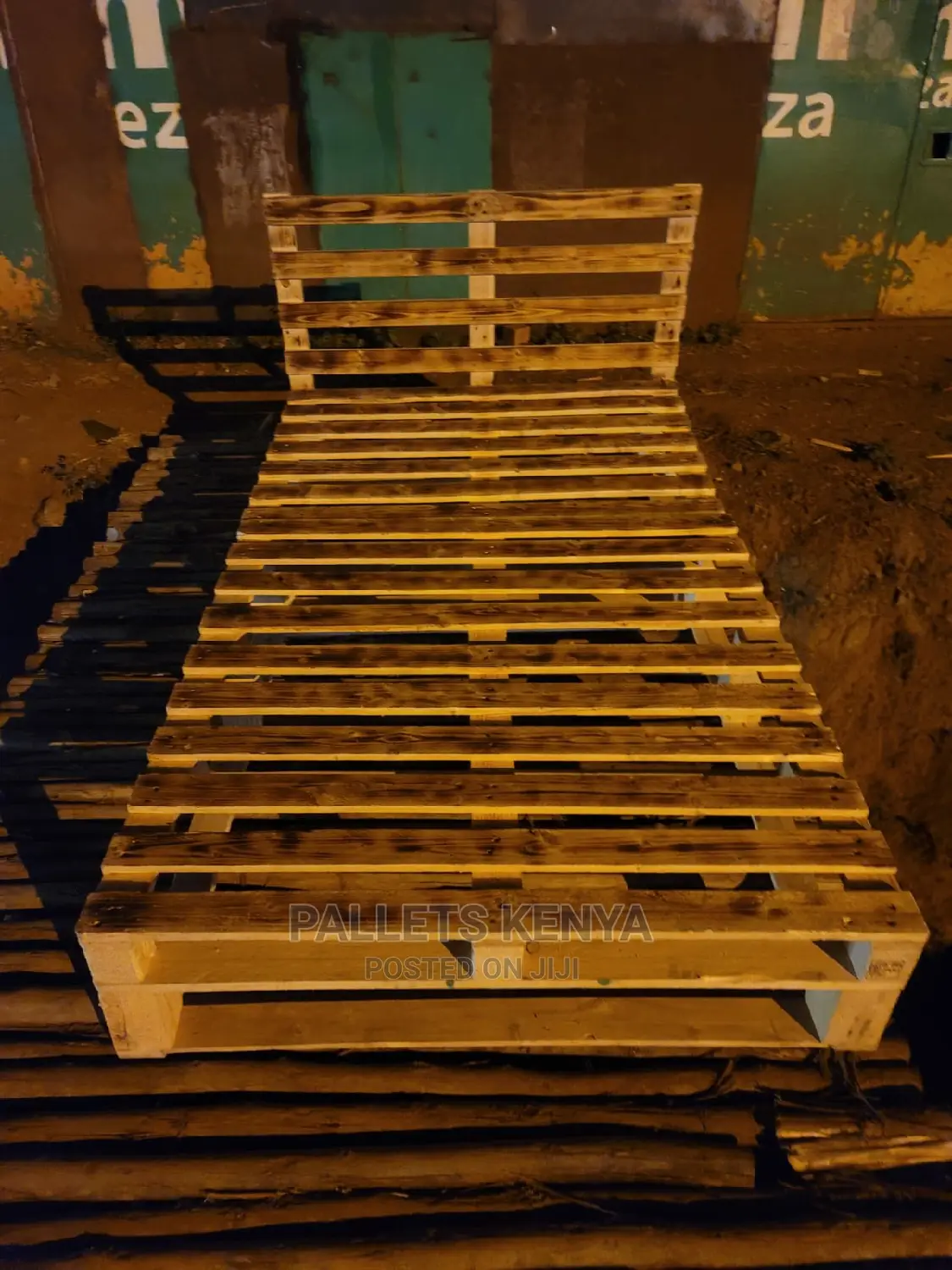 4*6 Pallet Bed Detachable (1GGM) in Kasarani Furniture, Pallets