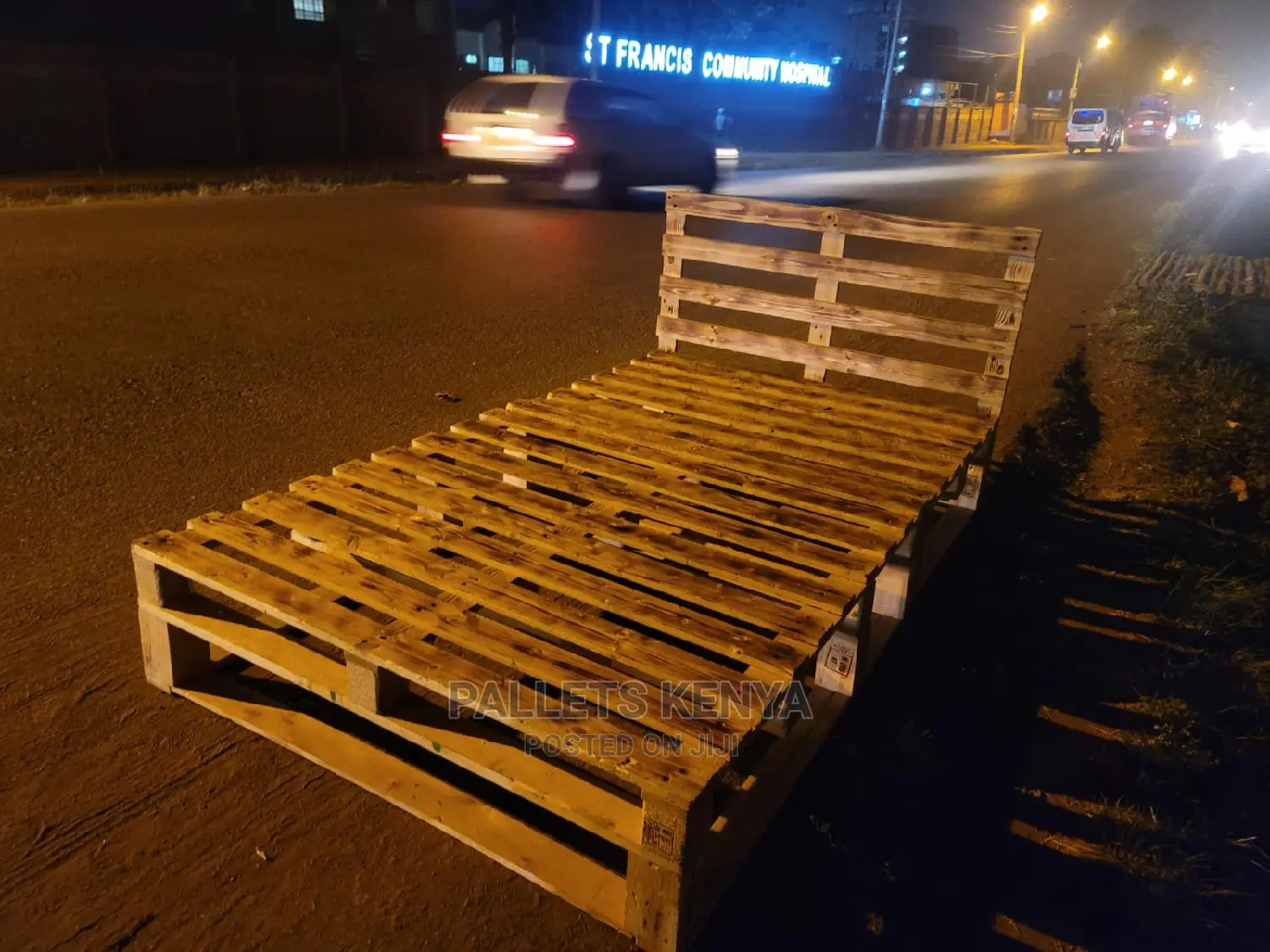 Splittable 4*6 Pallet Bed With Blazed Patterns