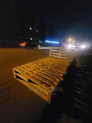Pallet Bed- Detachable 4*6 Bed- (Yse)