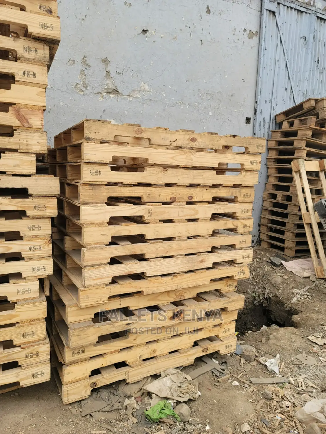 Wood Pallets- (Shdi;)