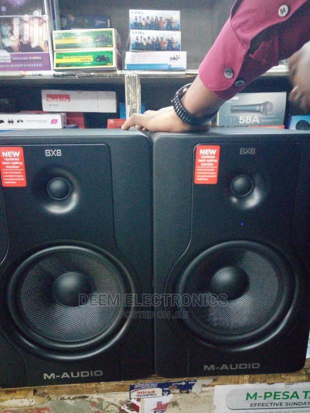 Studio Monitors Speakers M- Audio Bx8 ( 2 Pieces)