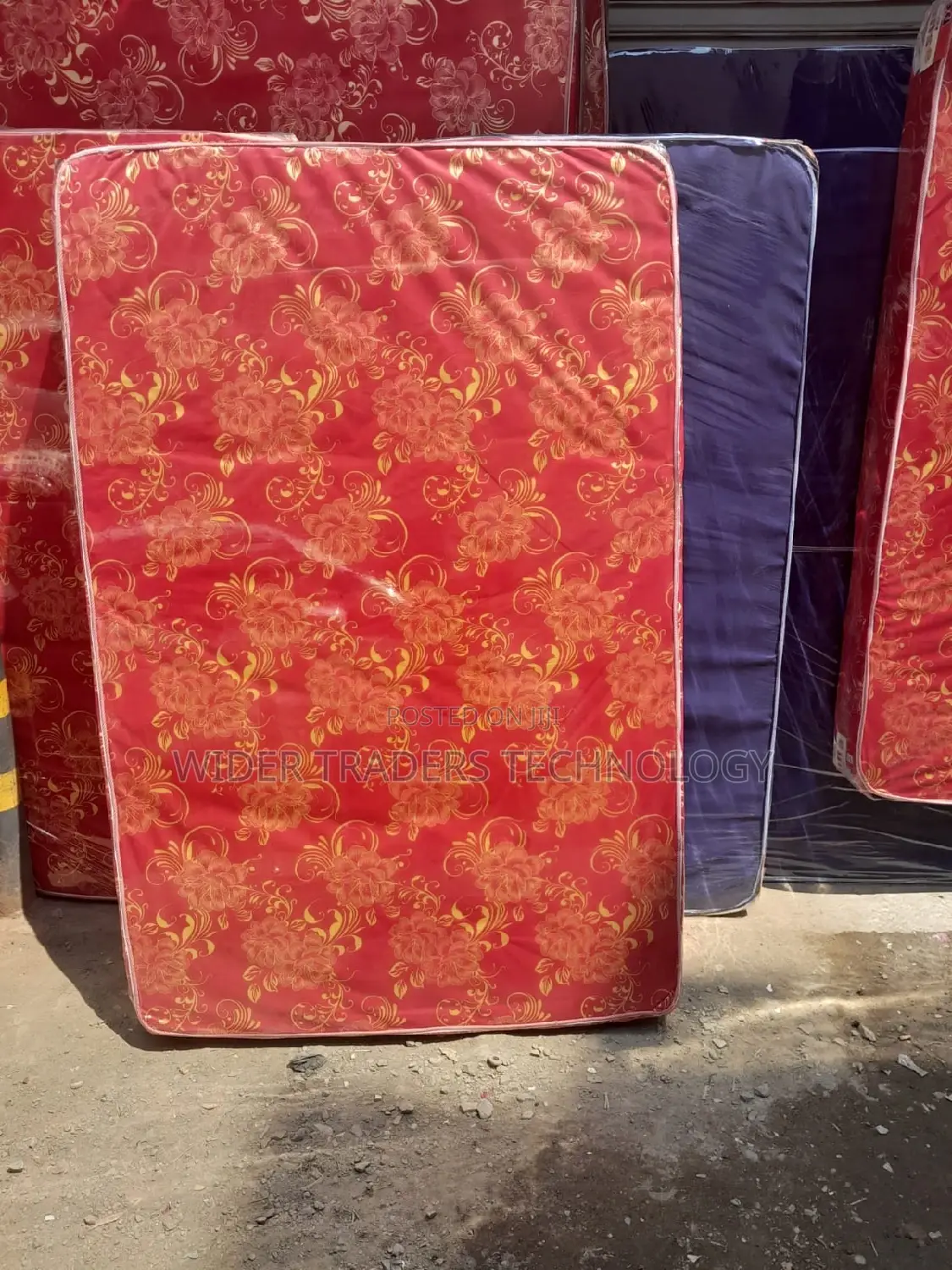 Medium Duty/Density Mattresses (3 1/2 by 6)