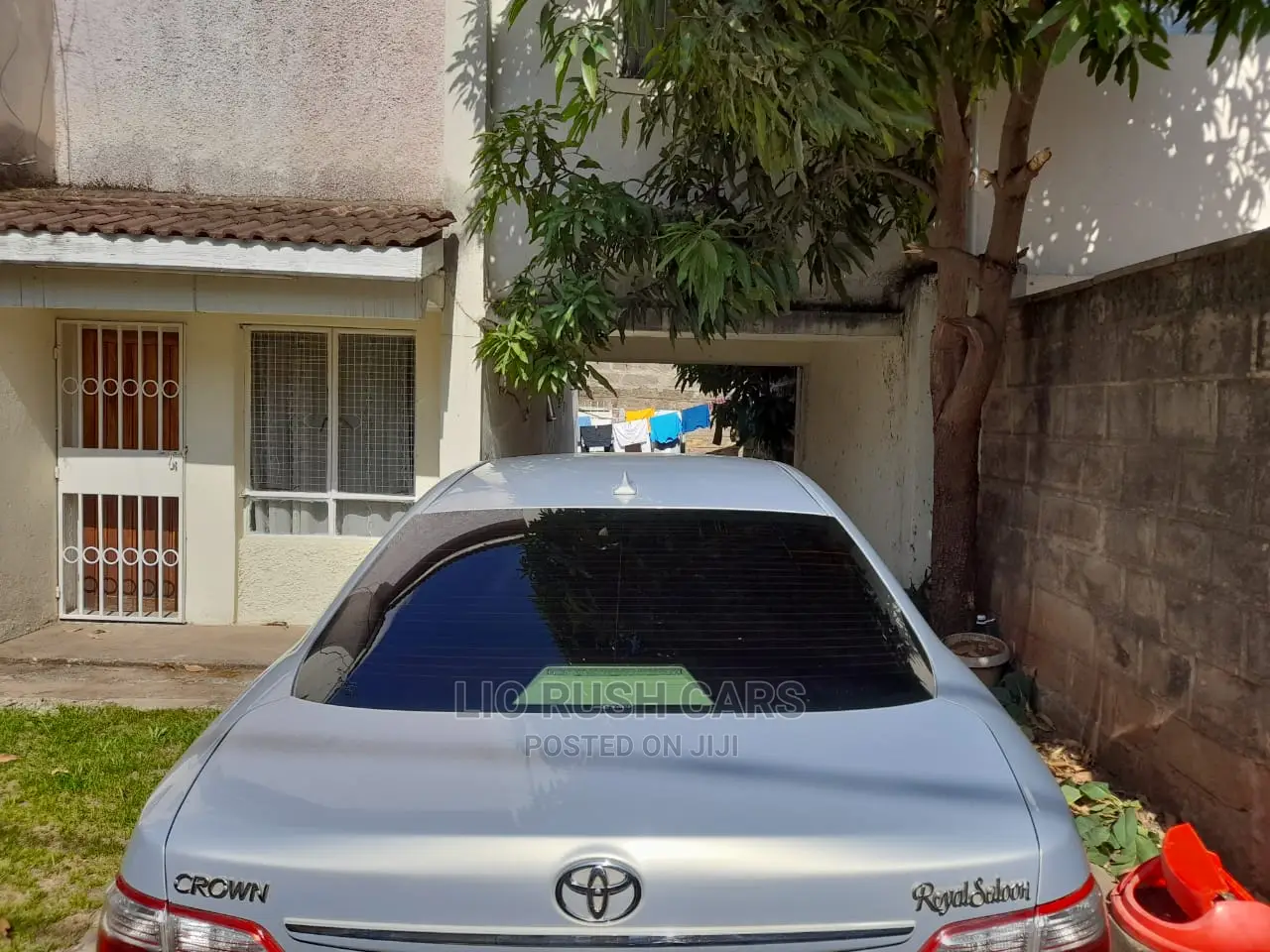 Toyota Crown 2011 Silver