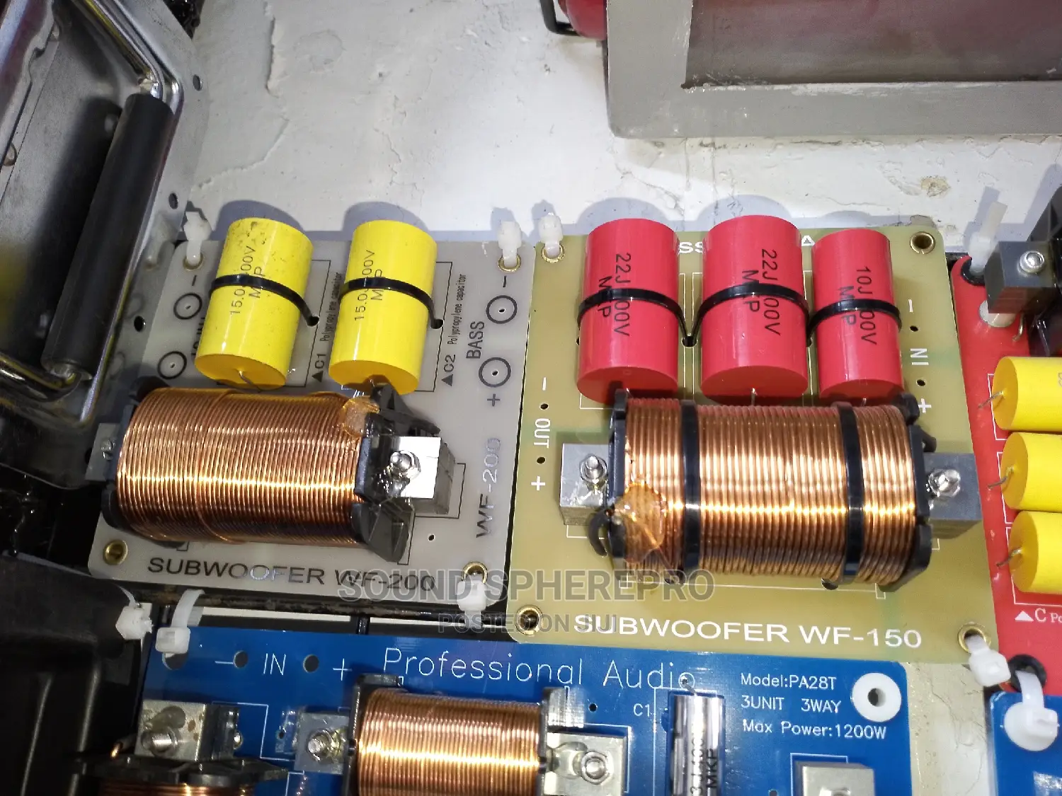 Subwoofer Bass Crossover