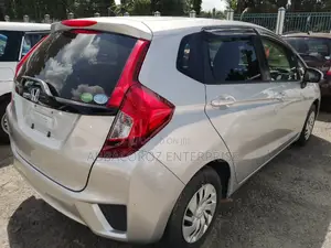 Honda Fit 2016 Silver