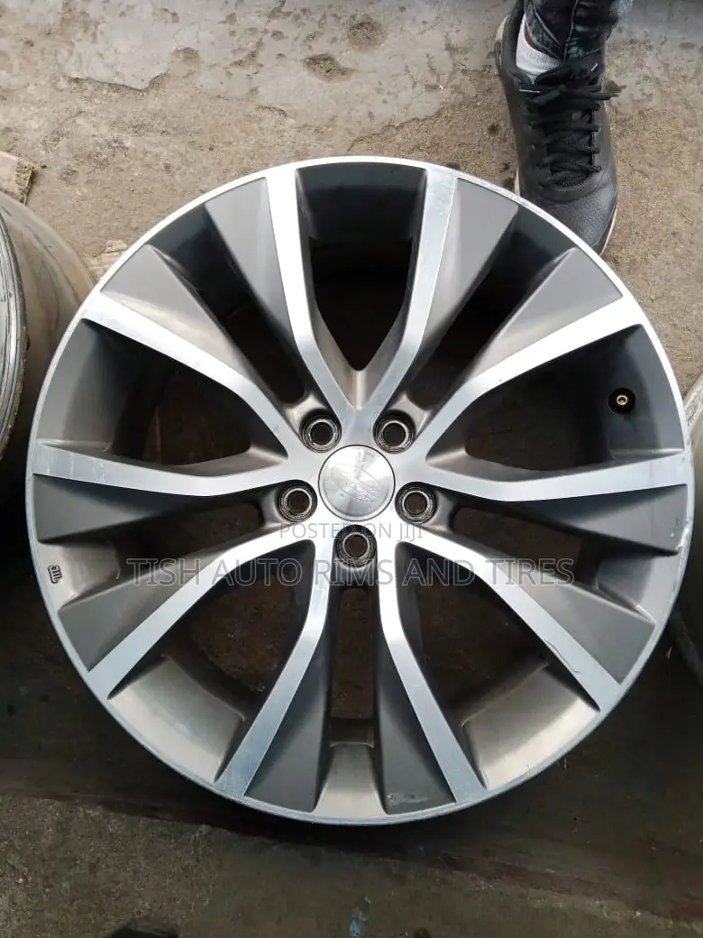 Subaru Outback, Legacy 18 Inch Rims Set