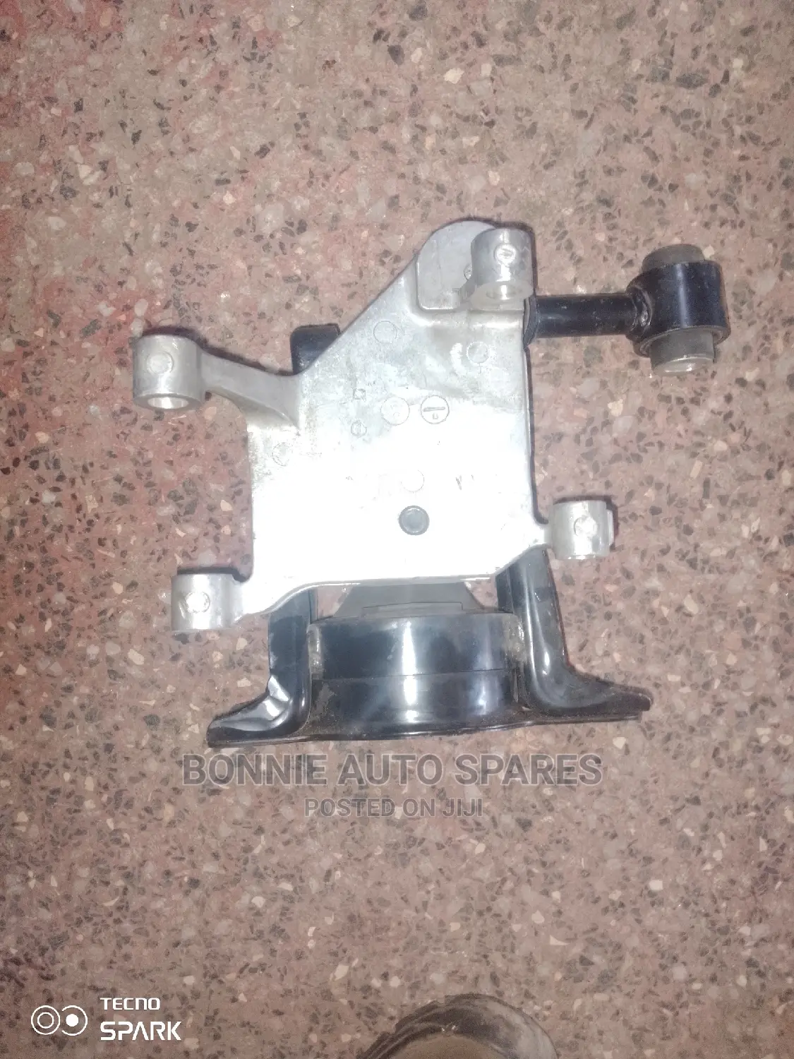 Nissan Sylphy N17 Engine Mounting