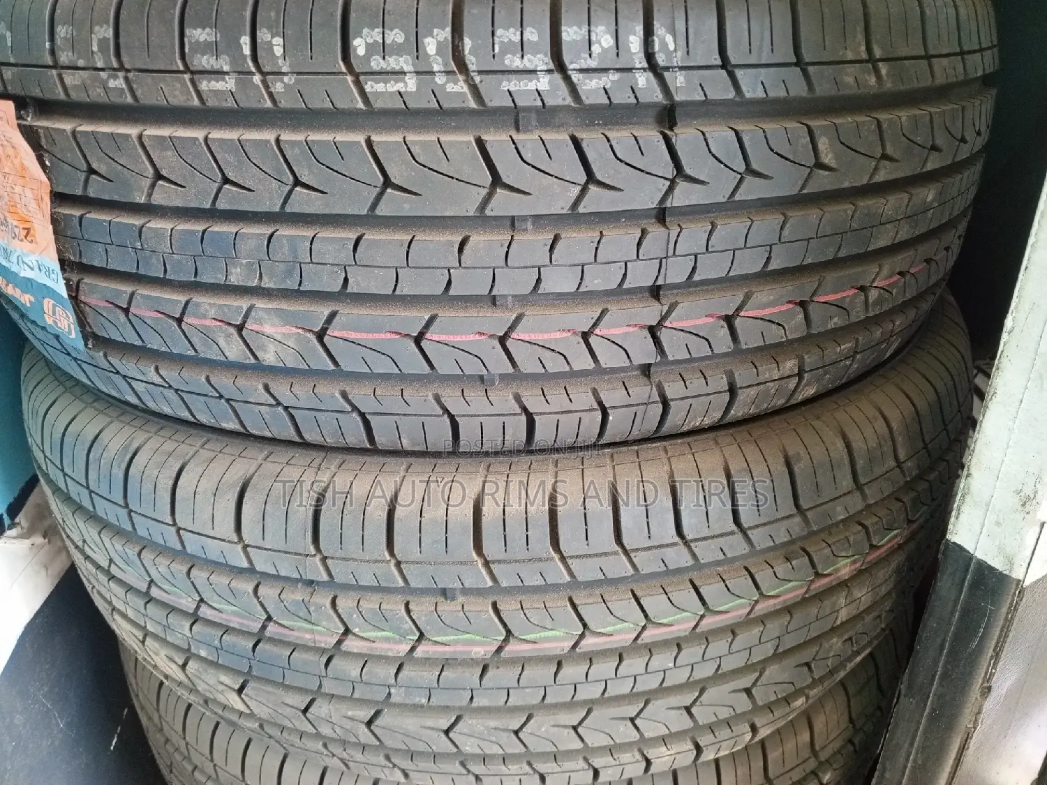 225/60r17 Joyroad Tire