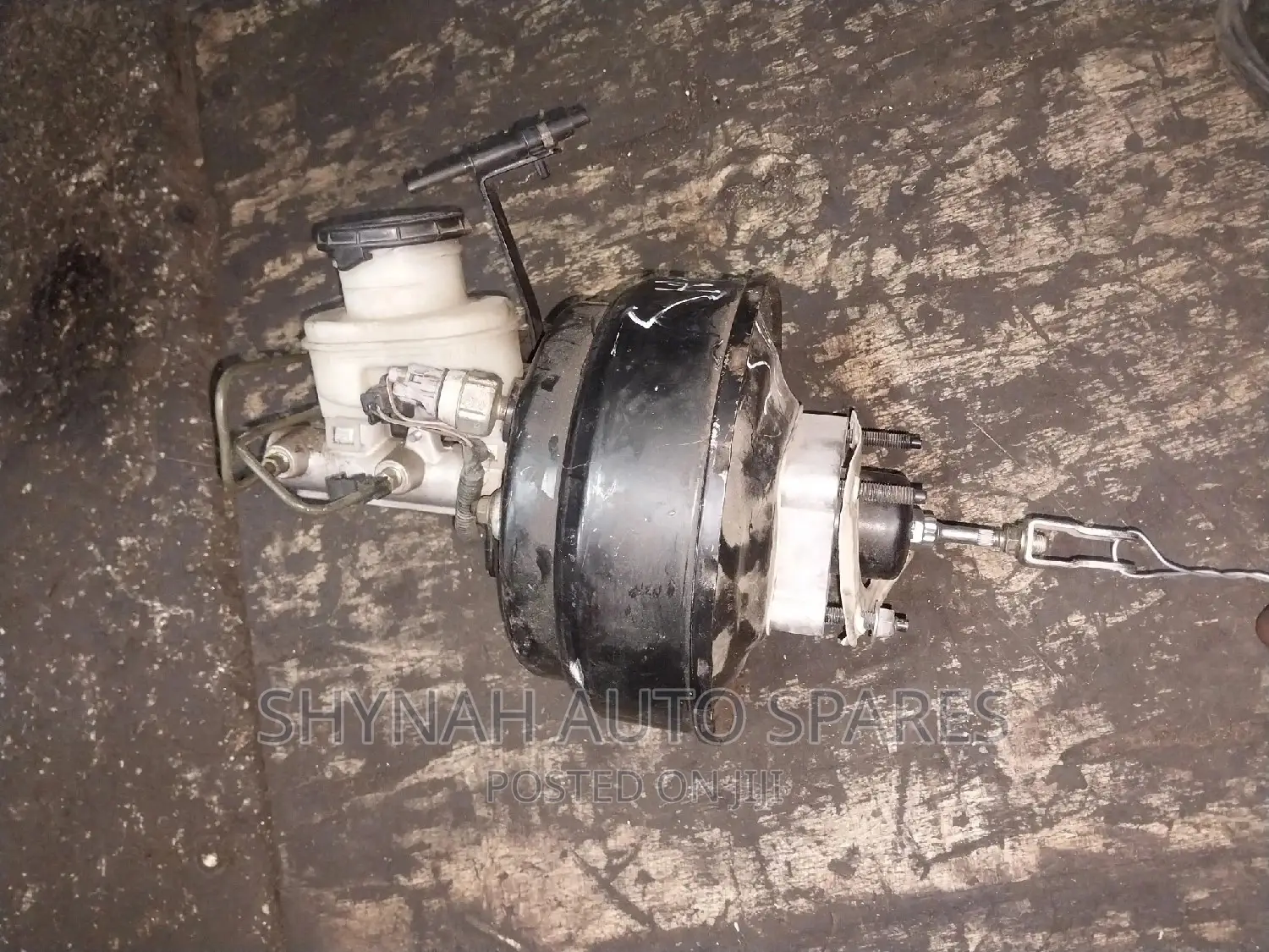 Brake Master Cylinder and Brake Booster Isuzu Dmax Old Model