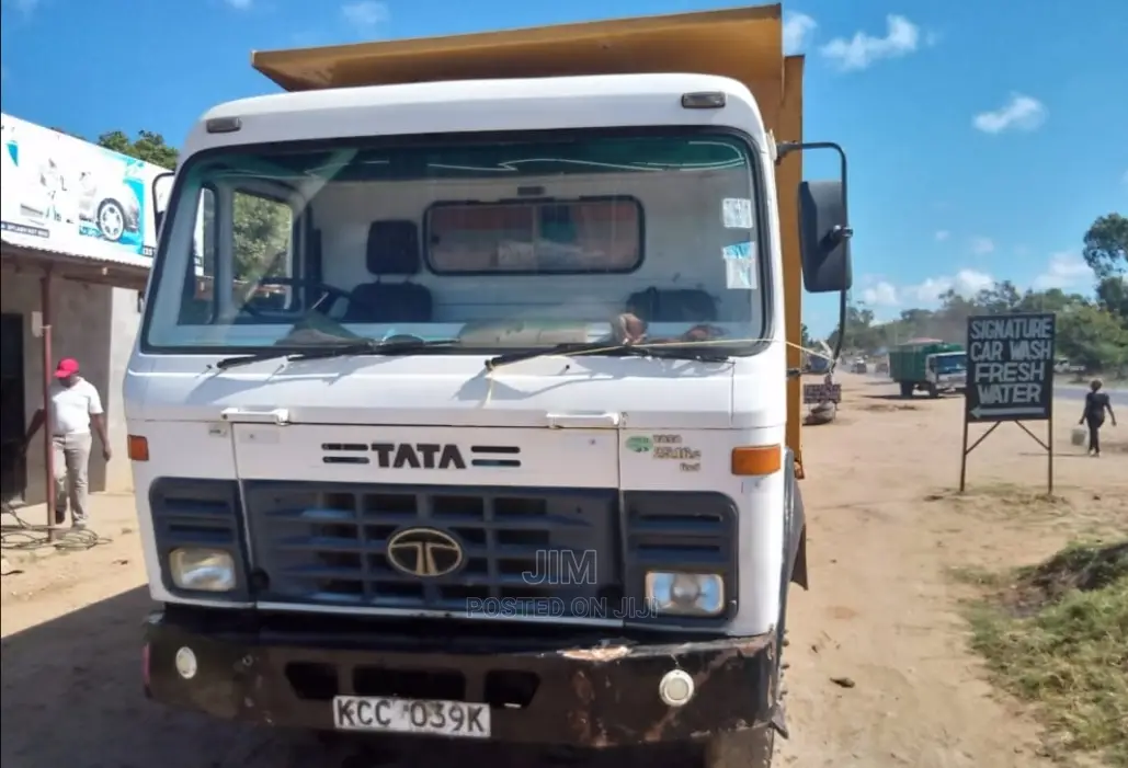 Tata Lorry Tipper