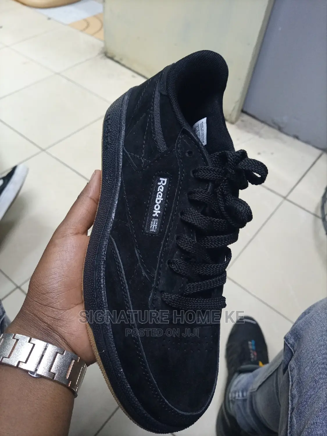 Reebok Sneakers